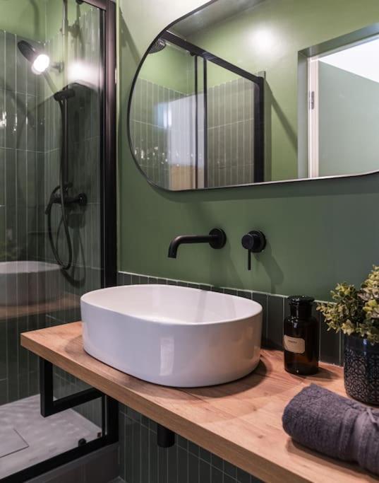 Casa Luz, Comfort E Pace A Pochi Passi Dal Centro ボローニャ エクステリア 写真